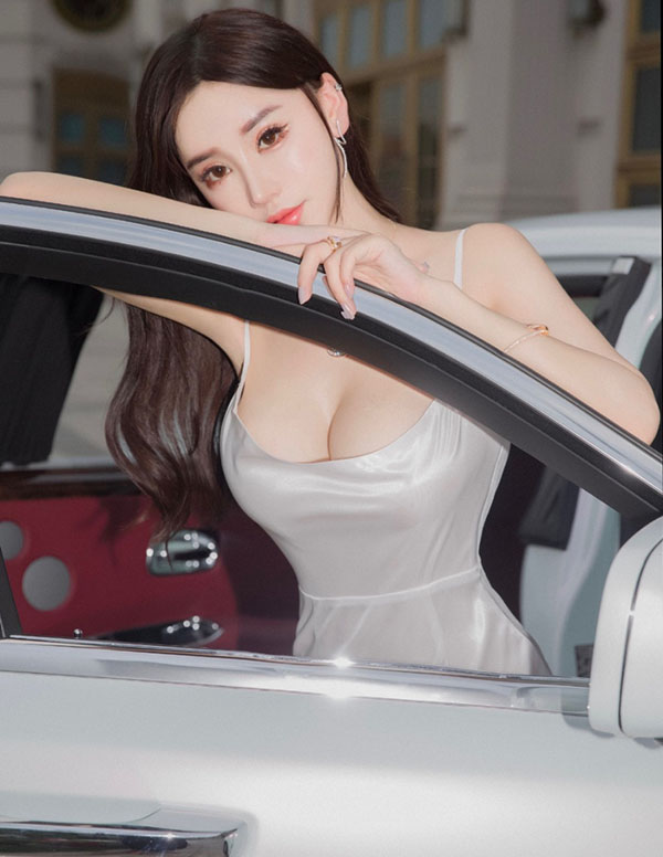 旧金山外围女经纪人